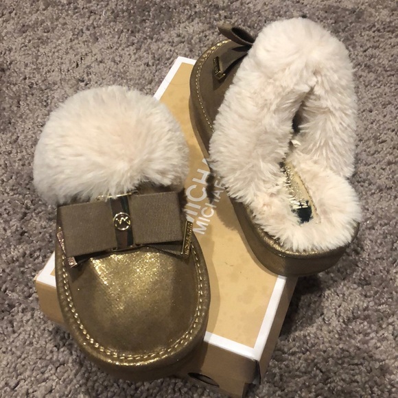 Authentic Michael Kor toddler shoes - Picture 5 of 7